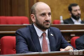 Շնորհավորենք Արման Թաթոյանին Ադրբեջանում պաշտոն ստանալու համար. Սիսակ Գաբրիելյան