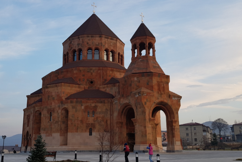 Արցախում շարունակվում է մշակութային վանդալիզմը. թիրախnւմ Ստեփանակերտի մայր եկեղեցին է