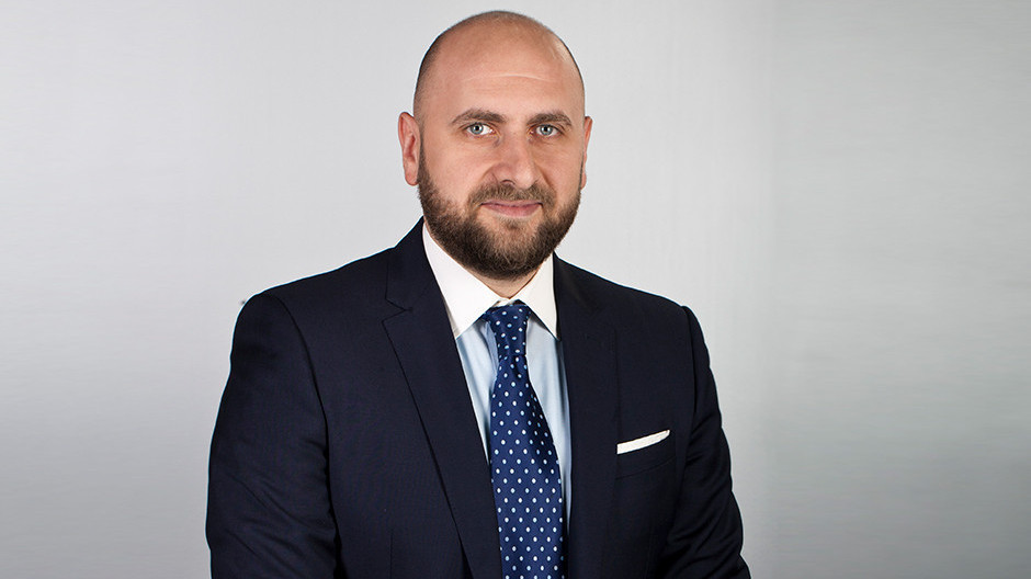 ԱԺ հանձնաժողովի նիստին քննարկվել է Մարտին Գալստյանին ԿԲ նախագահի թեկնածու առաջադրելու հարցը