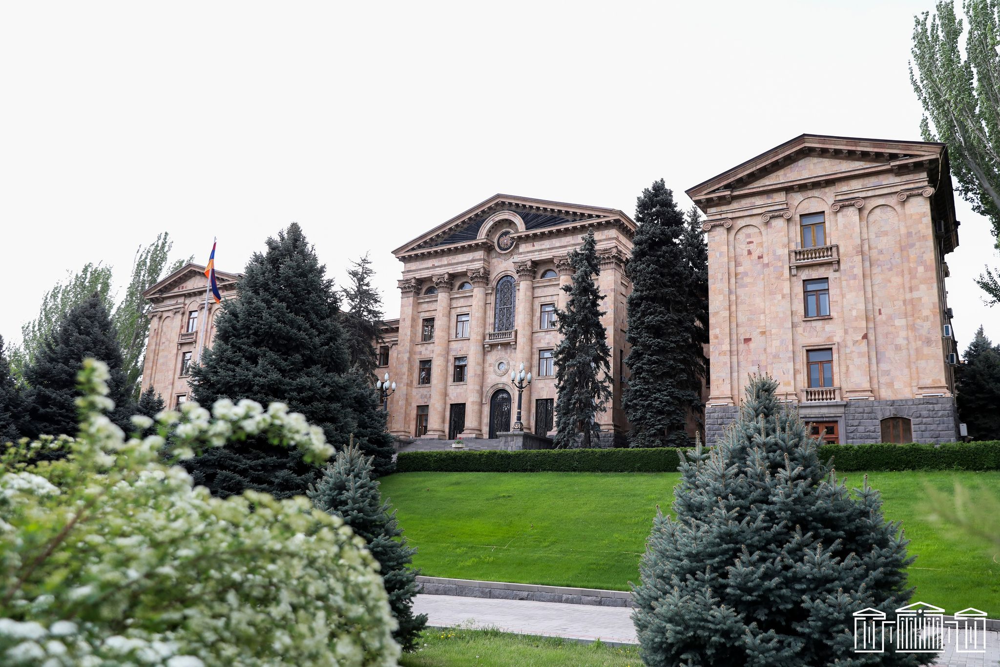 ԱԺ-ում հայտարարությունների ժամ է. ուղիղ