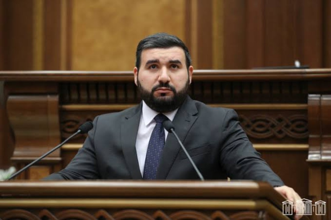 Տիգրան Ավինյանին խնդրում եմ՝ եթե շինթույլտվության դիմում ստանա «Հայաստան» դաշինքից, որ Ծիծեռնակաբերդի փոխարեն մզկիթ կառուցեն՝ անպայման մերժի. Ալեքսանյան